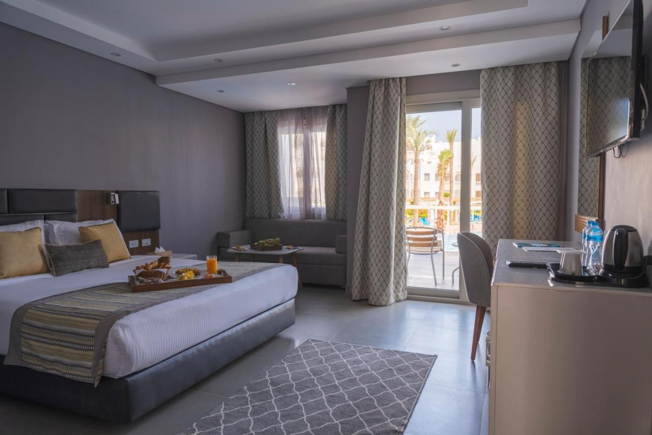 Sunrise Diamond Beach Resort -Grand Select Sharm el-Sheikh Exterior photo A room at the hotel