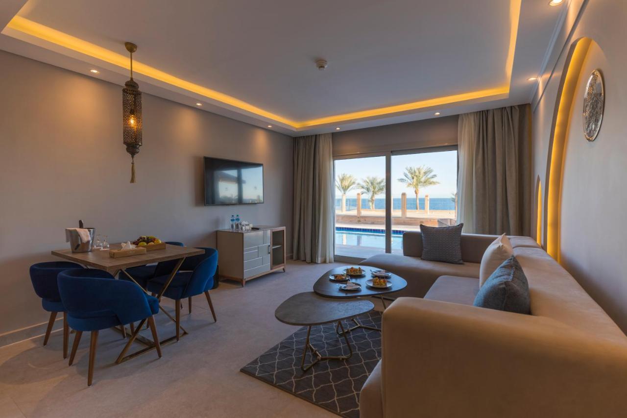 Sunrise Diamond Beach Resort -Grand Select Sharm el-Sheikh Exterior photo Suite at the hotel